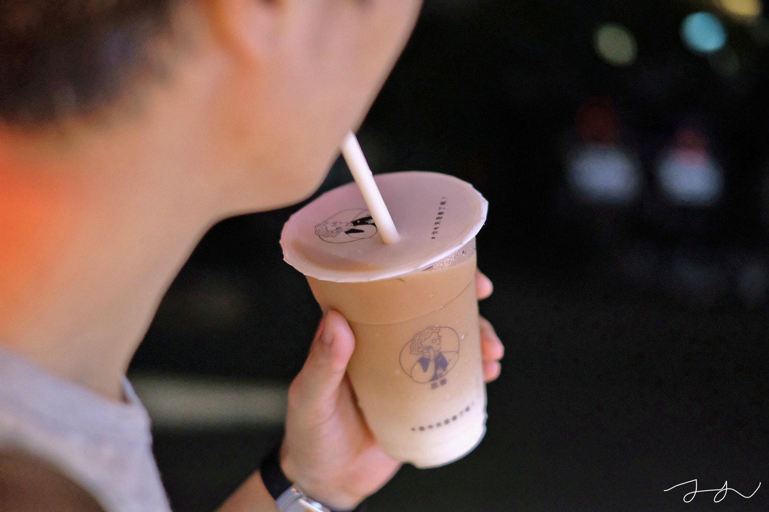 D3B53AC5-AB2A-4F76-9946-5CD32E6A2F37-24886-00000FE23BD475DF 拷貝.jpg