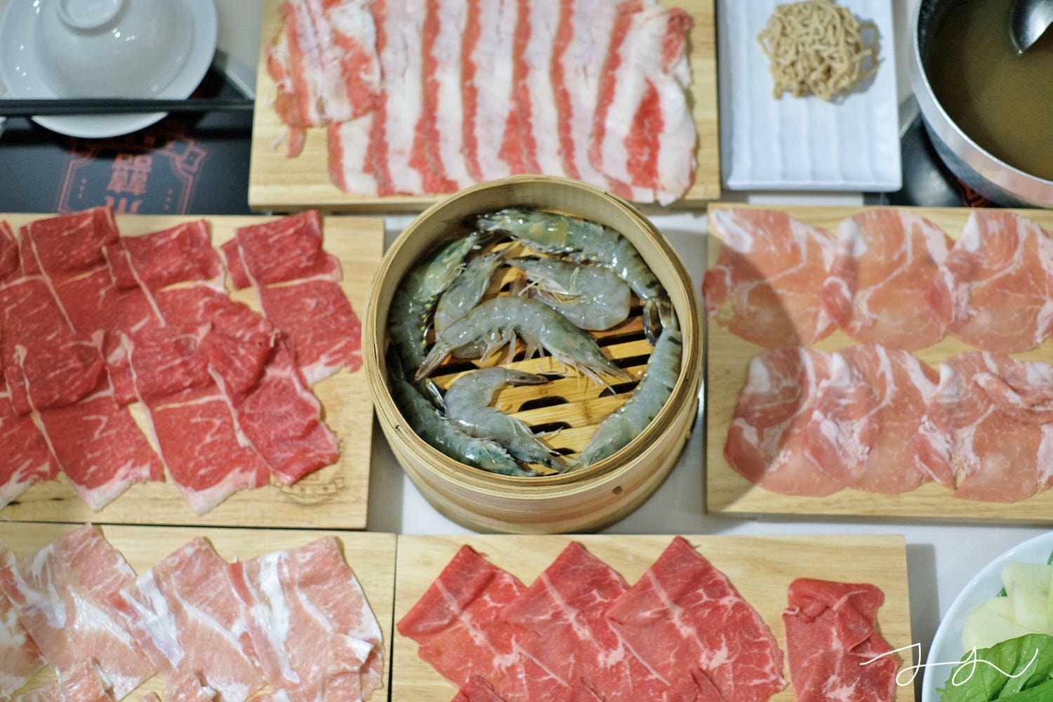 A0E7B3F2-5401-4E18-B770-A78D266F3E71-11060-000007DDB51657F9 拷貝.jpg