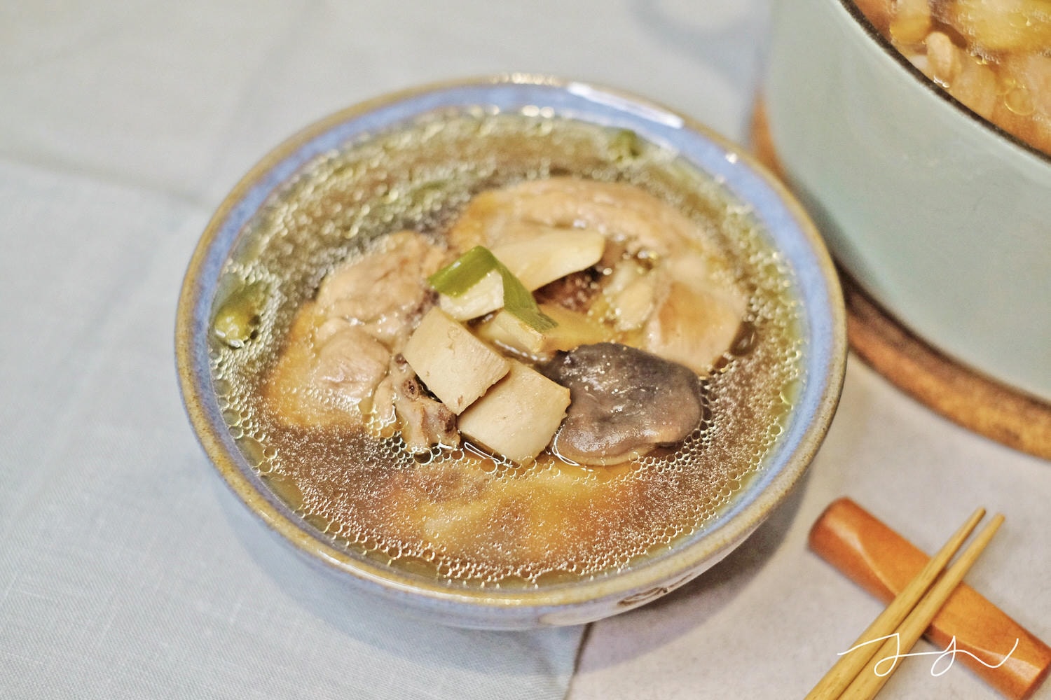 379177E5-7BF3-44C1-8FF0-9E2273F01336-41439-00001C50F3B1C648 拷貝.jpg