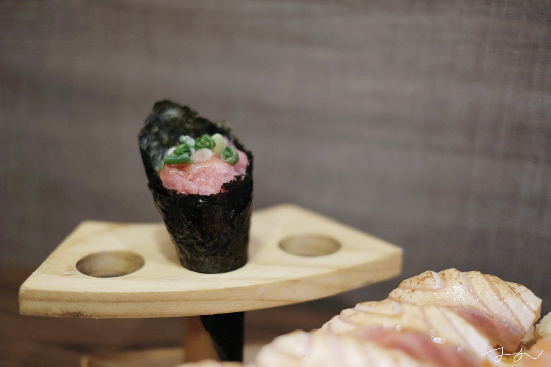 魚韻日式料理 鮪魚蔥花手卷