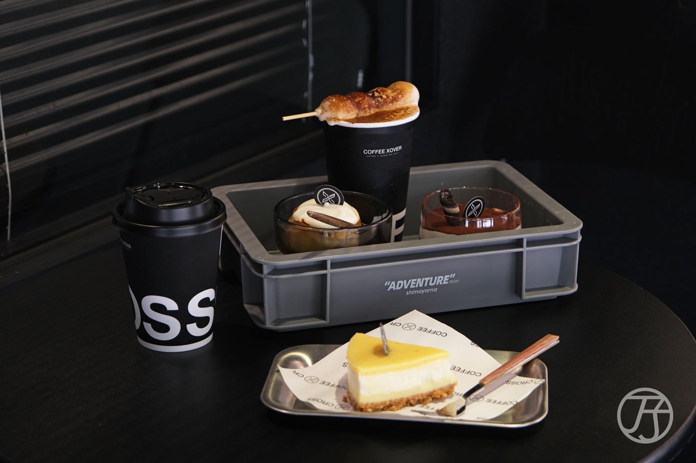 Coffee Xover咖啡手搖概念店