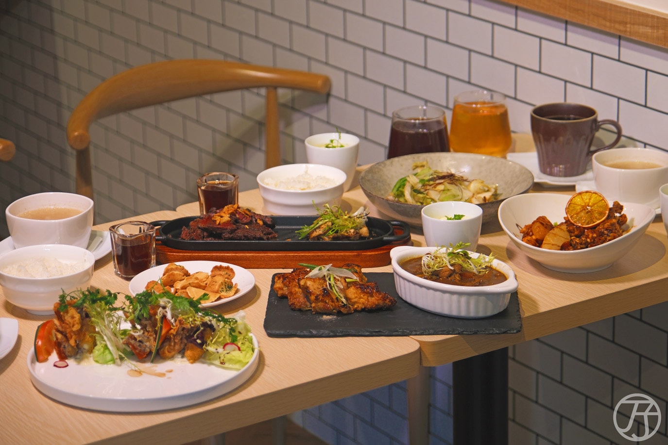 台中早午餐鐵板料理推薦| RUO .T. Teppanyaki 鐵板合菜料理 |台中人氣早午餐新品牌,結合鐵板燒與炭烤料理,台中北區新開幕餐廳 - 第39張圖