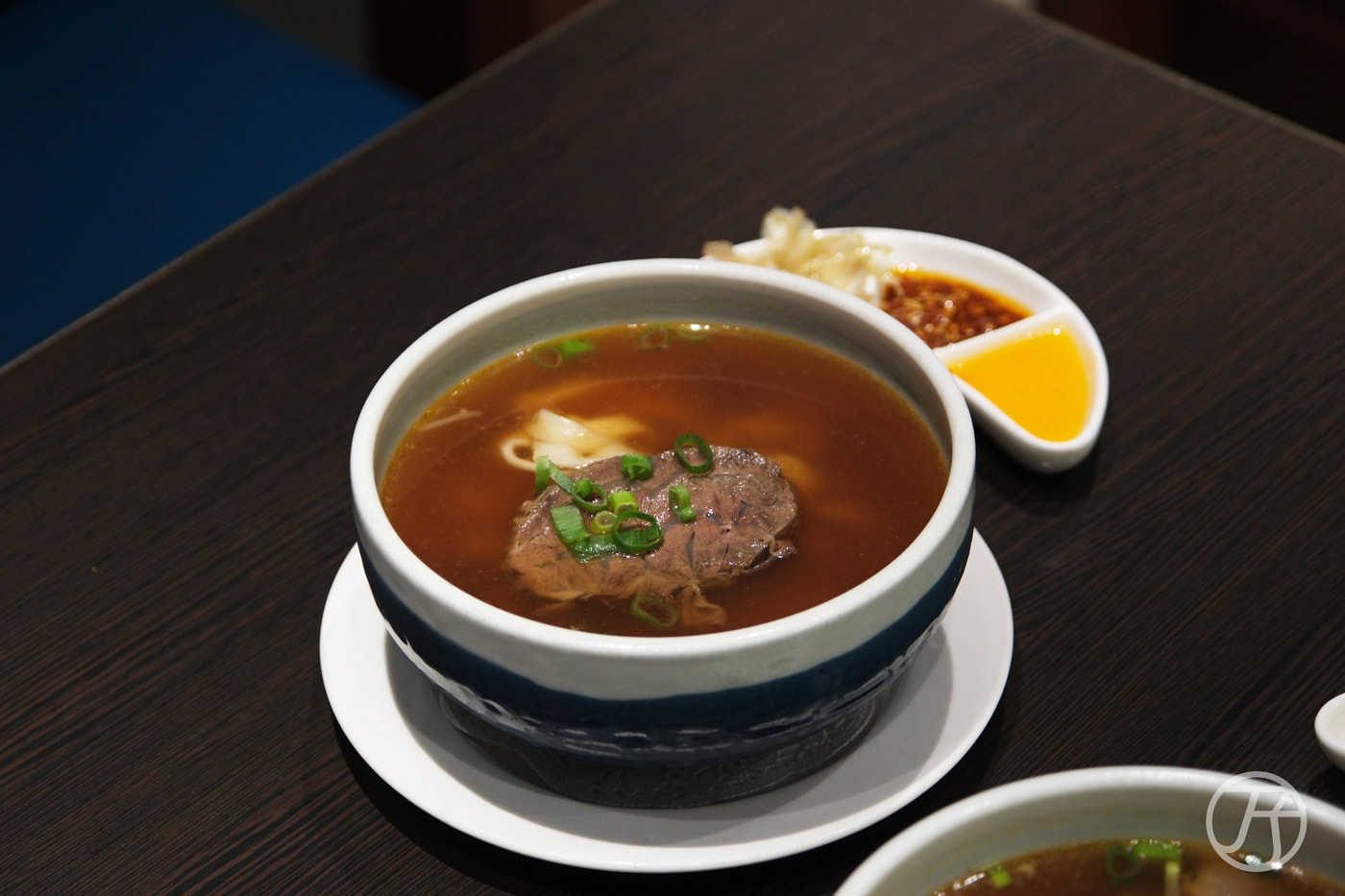 藍湖美食餐廳