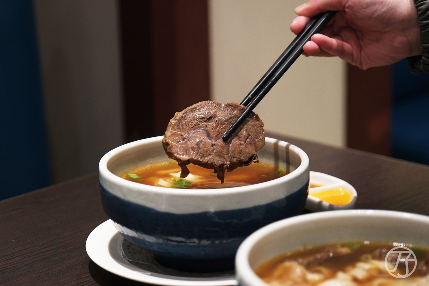 藍湖美食餐廳