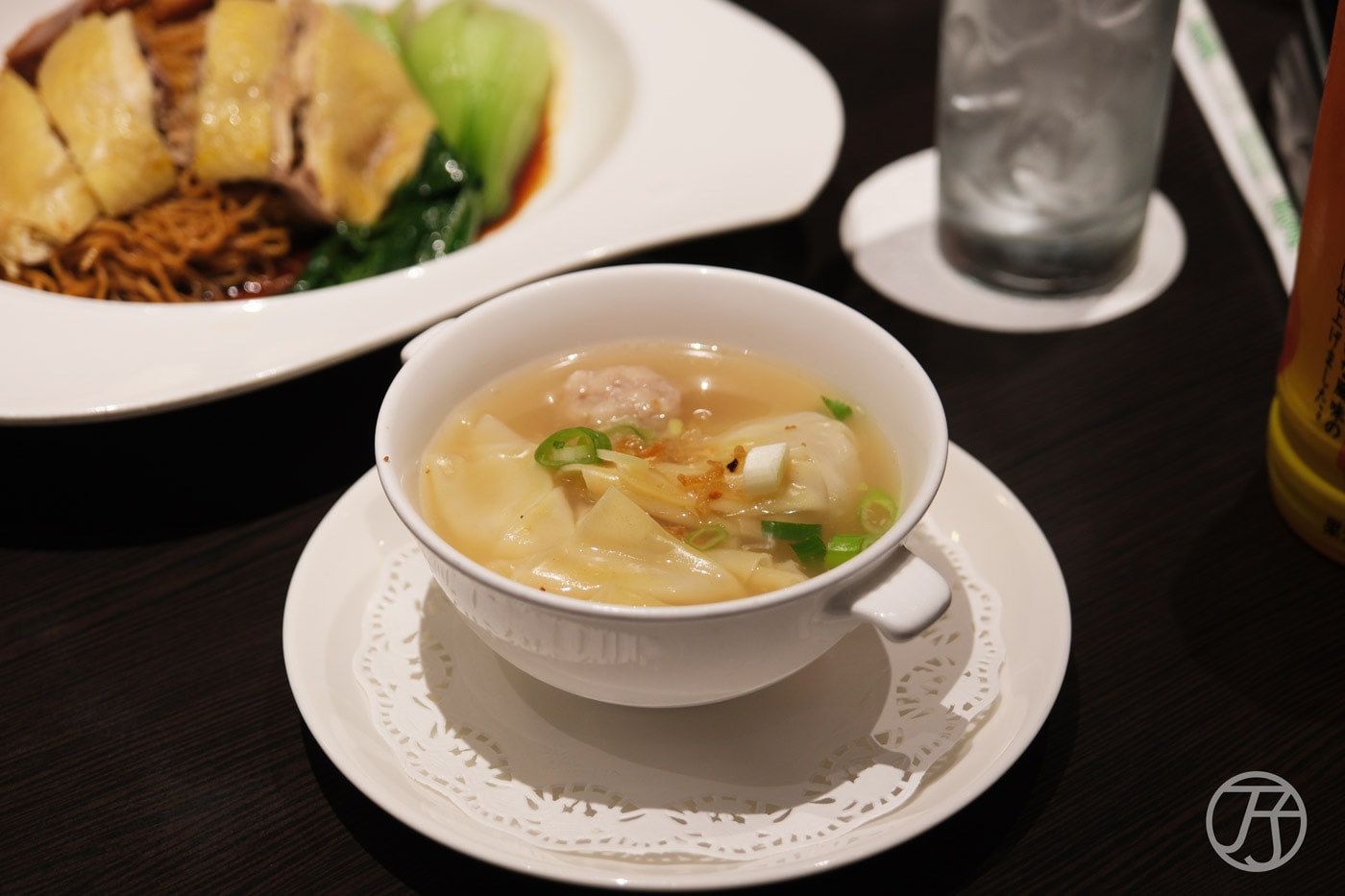 藍湖美食餐廳