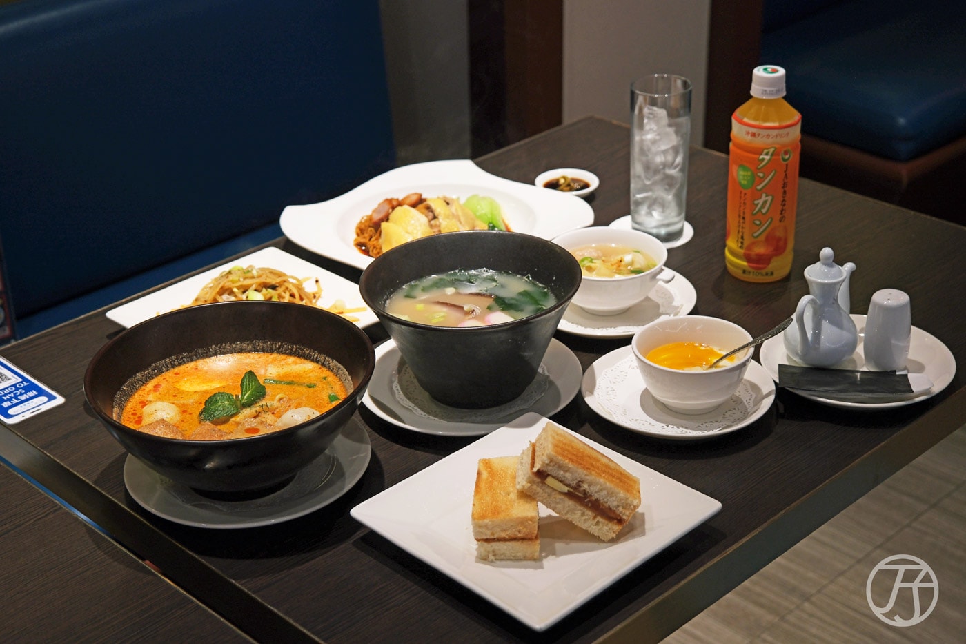 藍湖美食餐廳