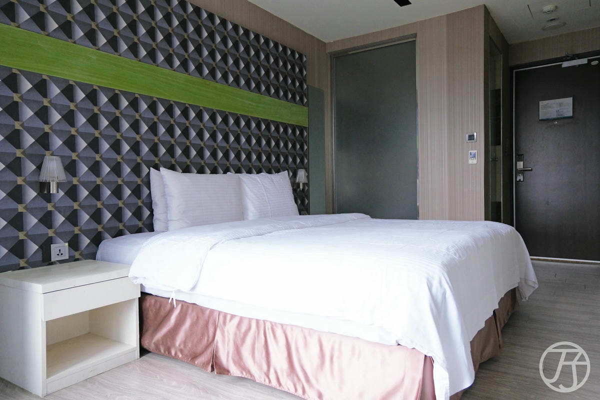 叮噹旅舍 Bell Hotel |台中逢甲夜市住宿,步行就到逢甲商圈,一泊一食還享專屬停車位 - 第9張圖