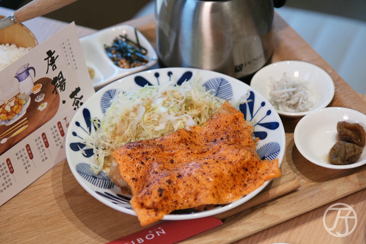毛一本 Moibon|新竹城隍廟平價日式定食,享受日式茶泡飯的溫柔美味 - 第19張圖 毛一本 Moibon炙燒明太子唐揚茶漬