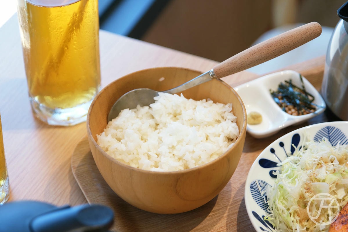毛一本 Moibon