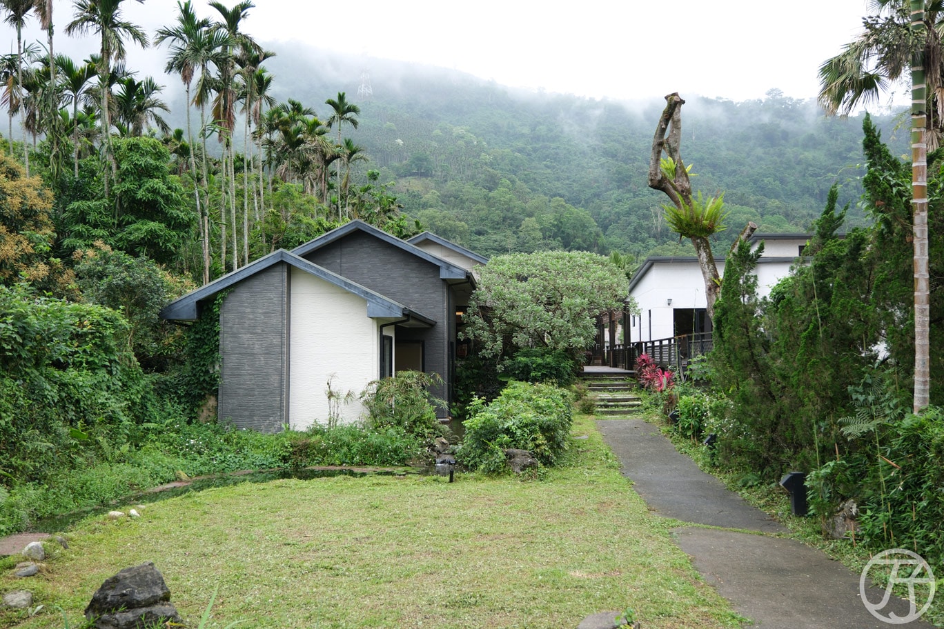 潭心閣民宿,悠遊花蓮壽豐一泊一食民宿,鯉魚潭親子住宿賞螢火蟲首選 - 第1張圖