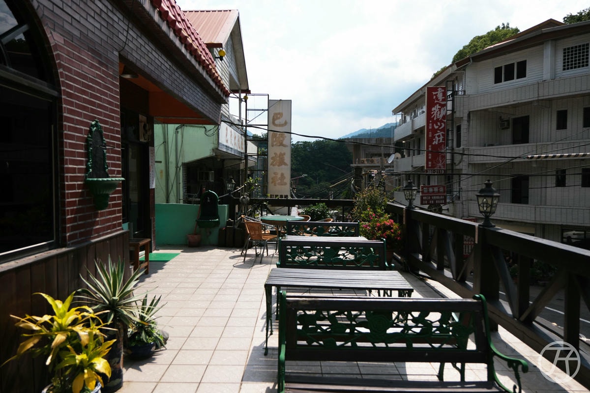 北橫貫下巴陵溫泉山莊,桃園拉拉山家庭旅遊與團體旅客一泊一食推薦,入住還享溫泉Spa湯屋與自助早餐 - 第6張圖