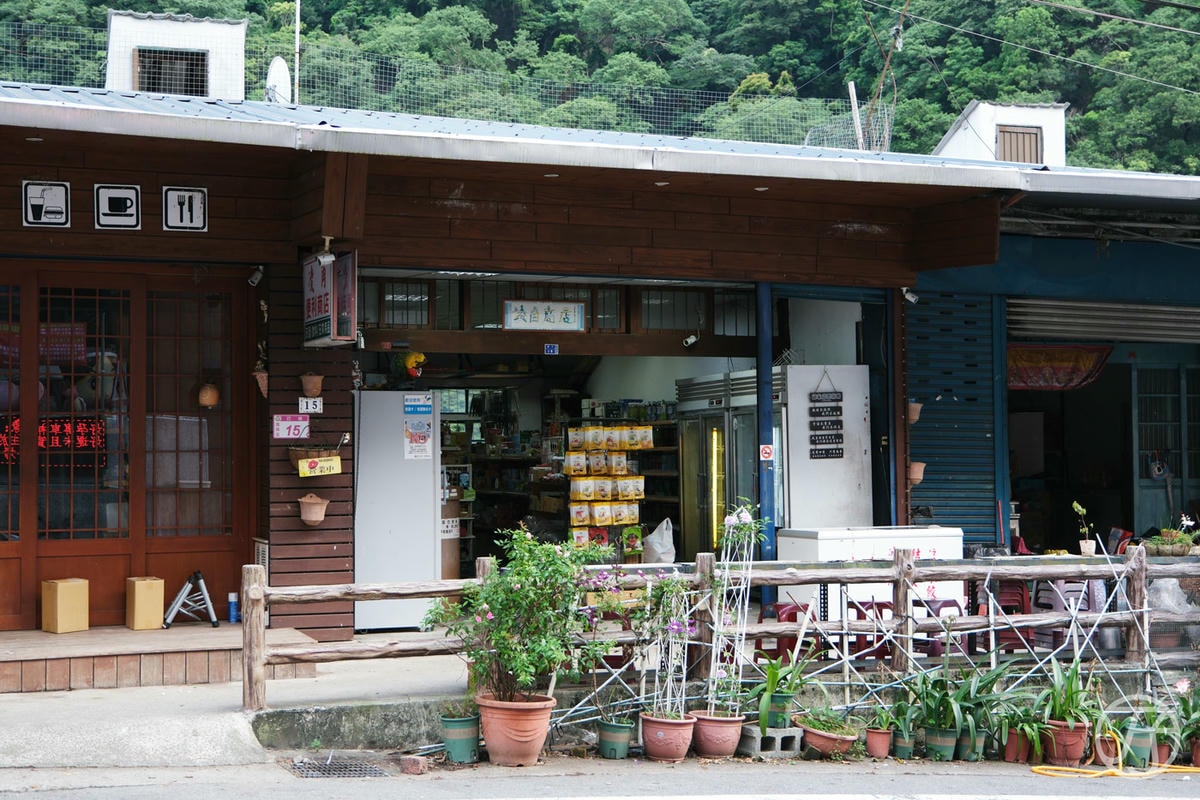 北橫貫下巴陵溫泉山莊,桃園拉拉山家庭旅遊與團體旅客一泊一食推薦,入住還享溫泉Spa湯屋與自助早餐 - 第30張圖
