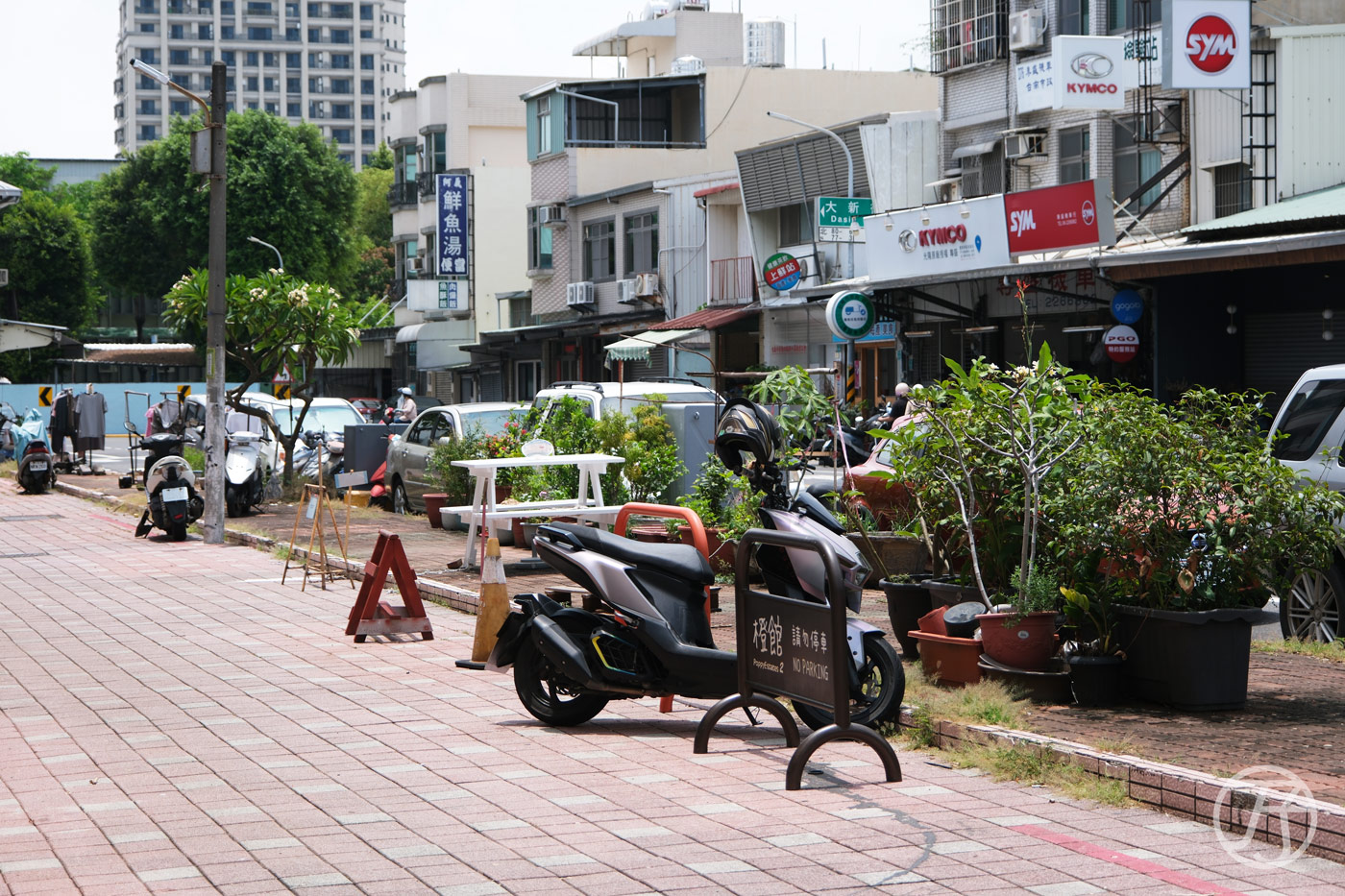 台南中西區包棟民宿橙館美萊茵停車場