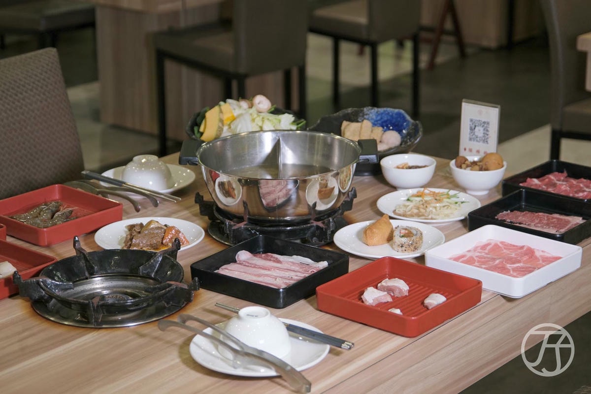 尊皇大飯店嚮鍋火鍋吃到飽