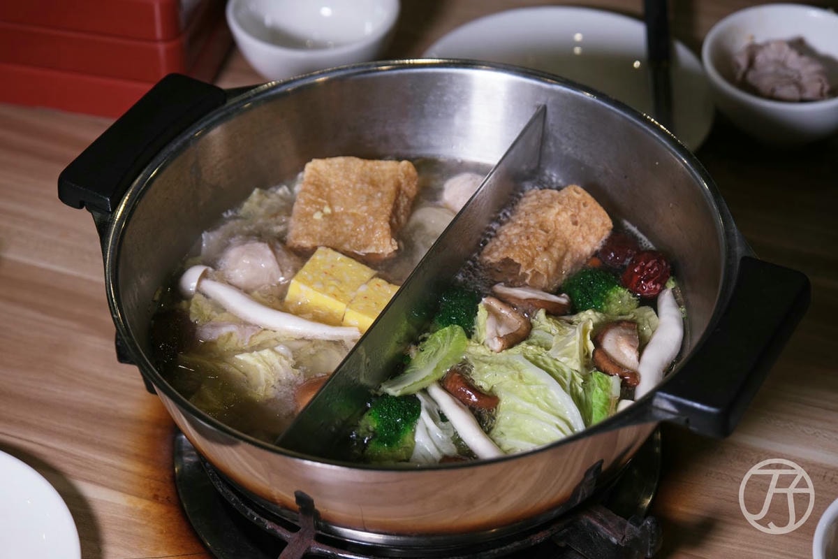 尊皇大飯店嚮鍋火鍋吃到飽