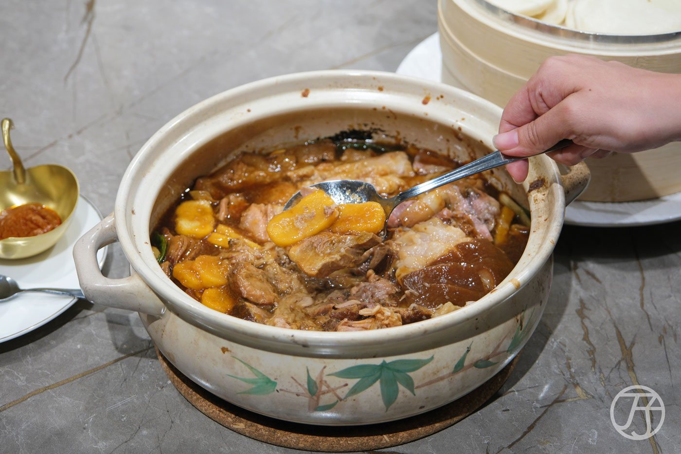 如嫣私廚潮州南乳腿庫·打冷酸菜·手作刈包