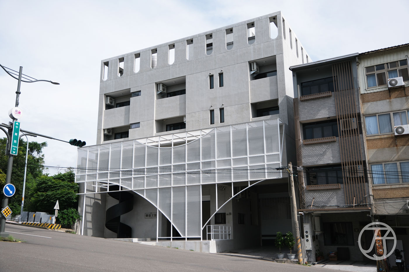 彰化華宿文旅,彰化市住宿推薦,融入磚瓦打造質感住宿環境,帶你輕鬆探索彰化秘境旅行景點 - 第1張圖