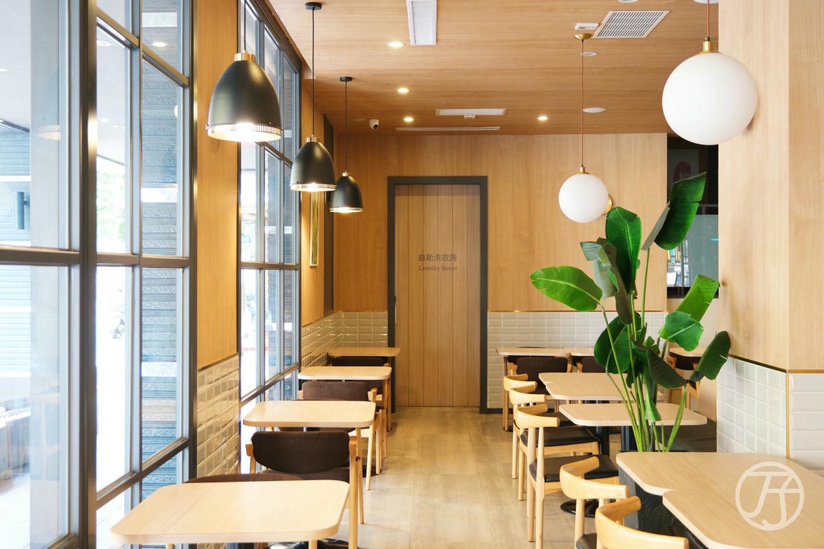 高雄住宿 康橋商旅中正館