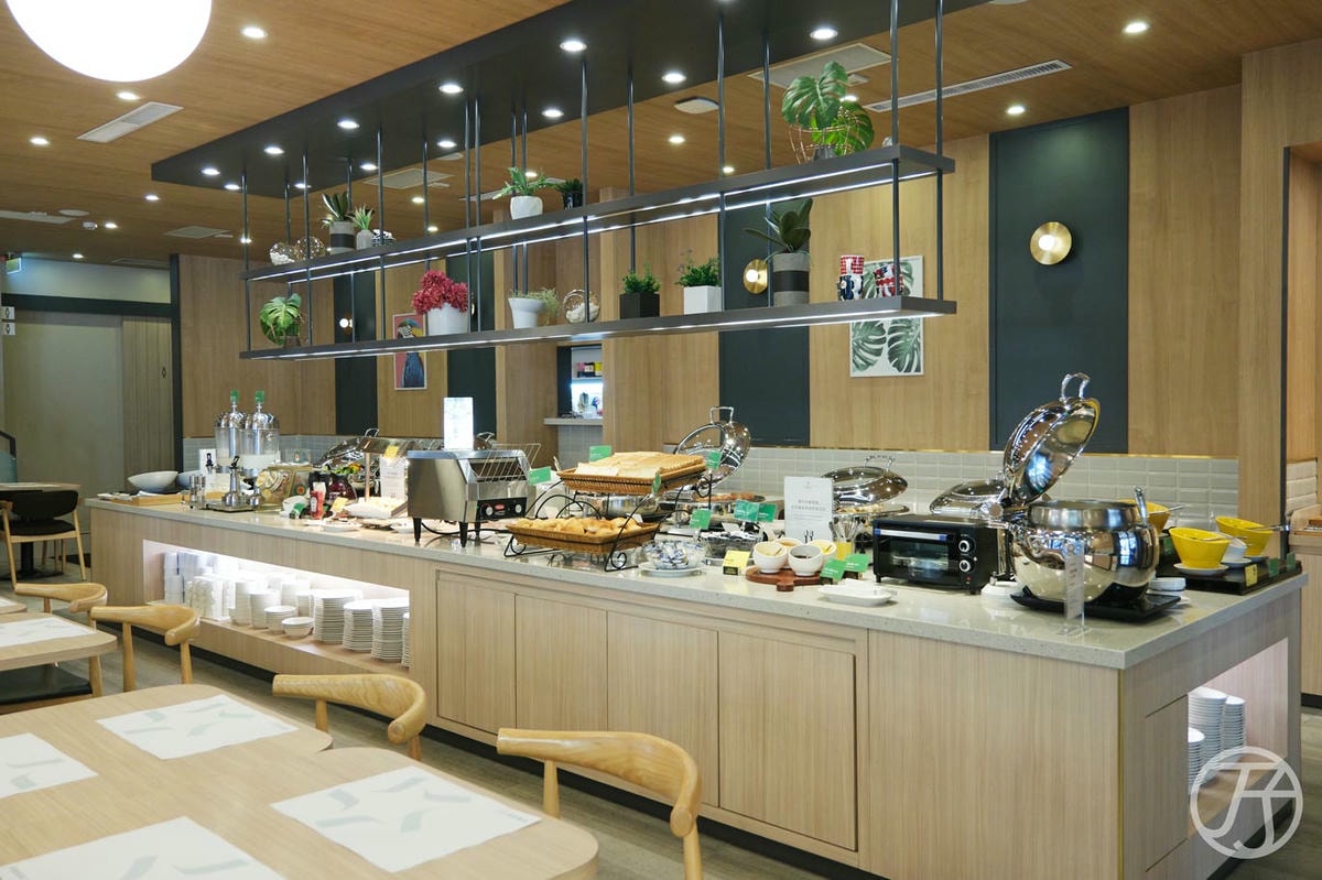 高雄住宿 康橋商旅中正館