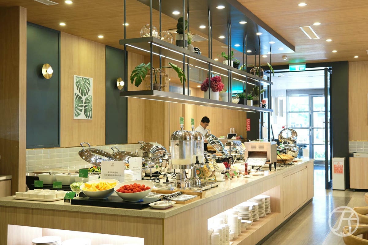 高雄住宿 康橋商旅中正館