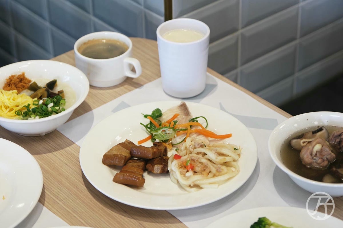 高雄住宿 康橋商旅中正館