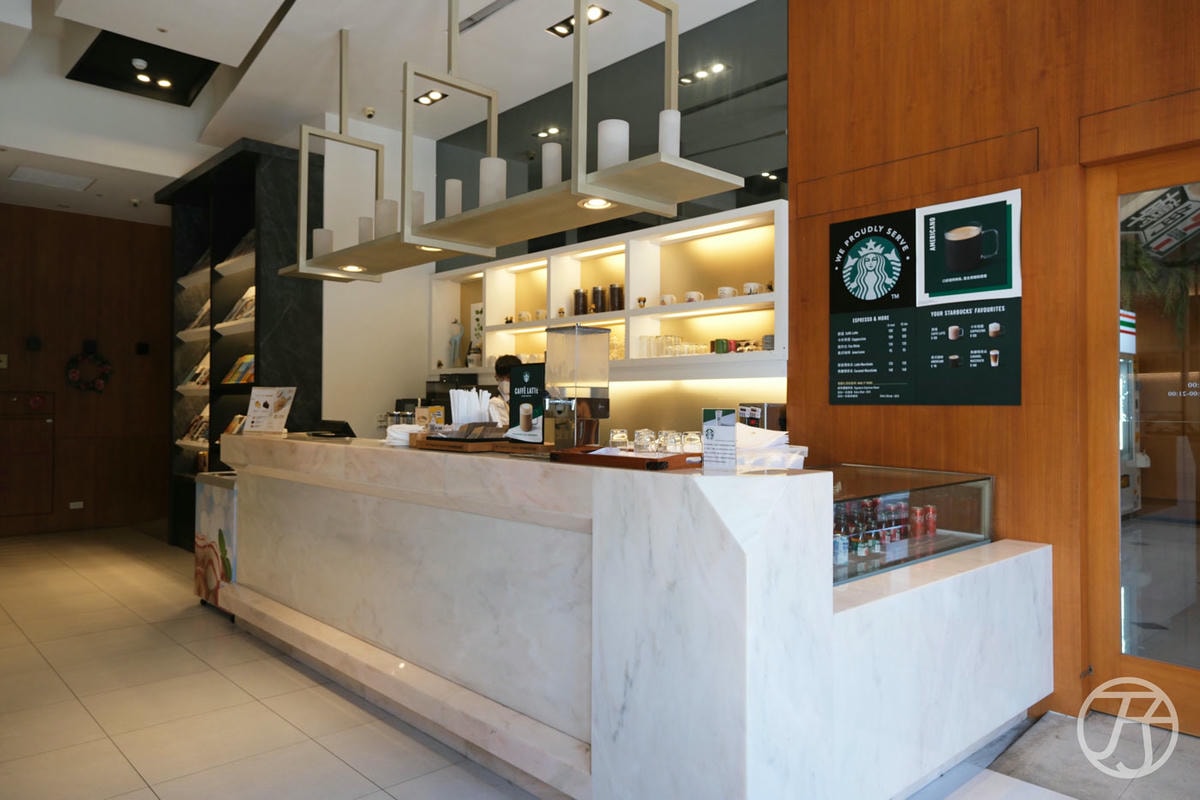 台南富信大飯店咖啡廳