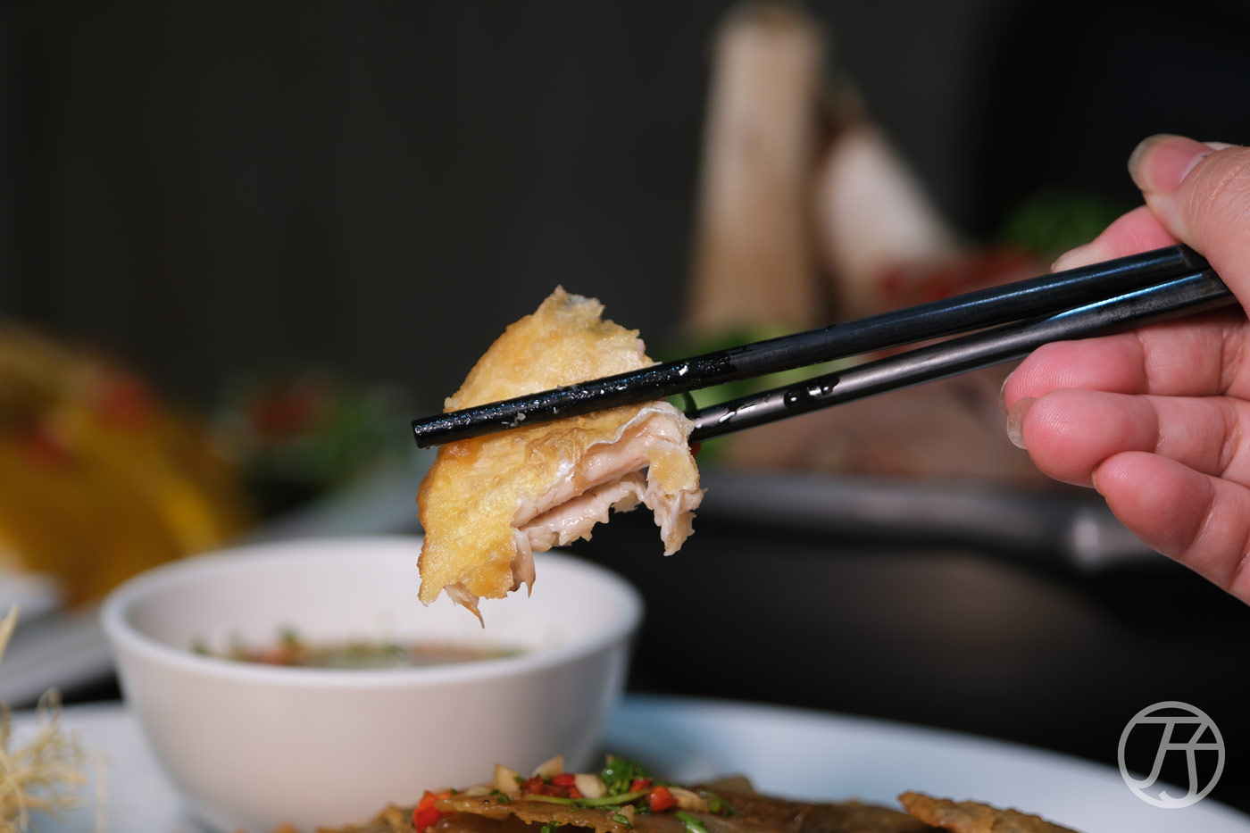 苦瓜海產,台南安平在地人介紹的海產料理,享受台南總鋪師的料理美味 - 第27張圖 台南熱炒店 苦瓜海產 白鯧魚
