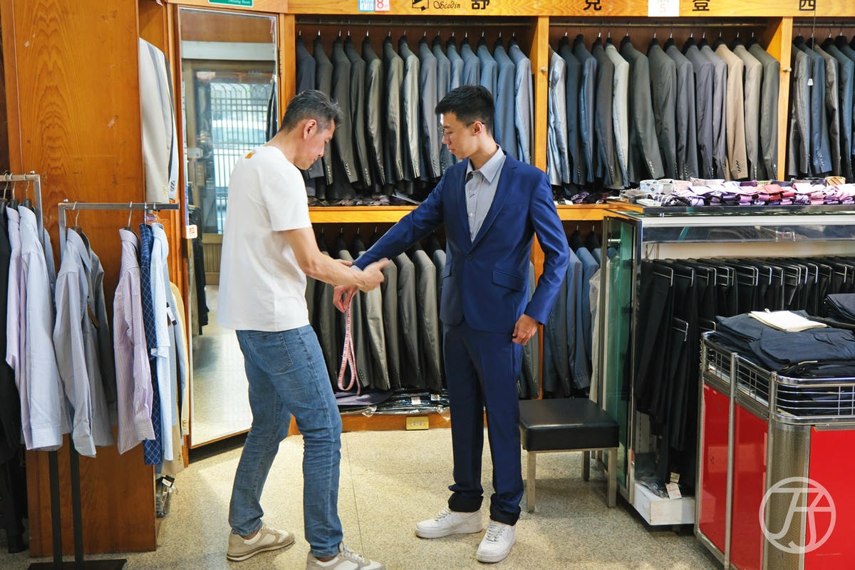 舒克登企業有限公司,在地老店專業服務,台南西裝專業西服推薦 - 第41張圖 舒克登企業有限公司,在地老店專業服務,台南西裝專業西服推薦