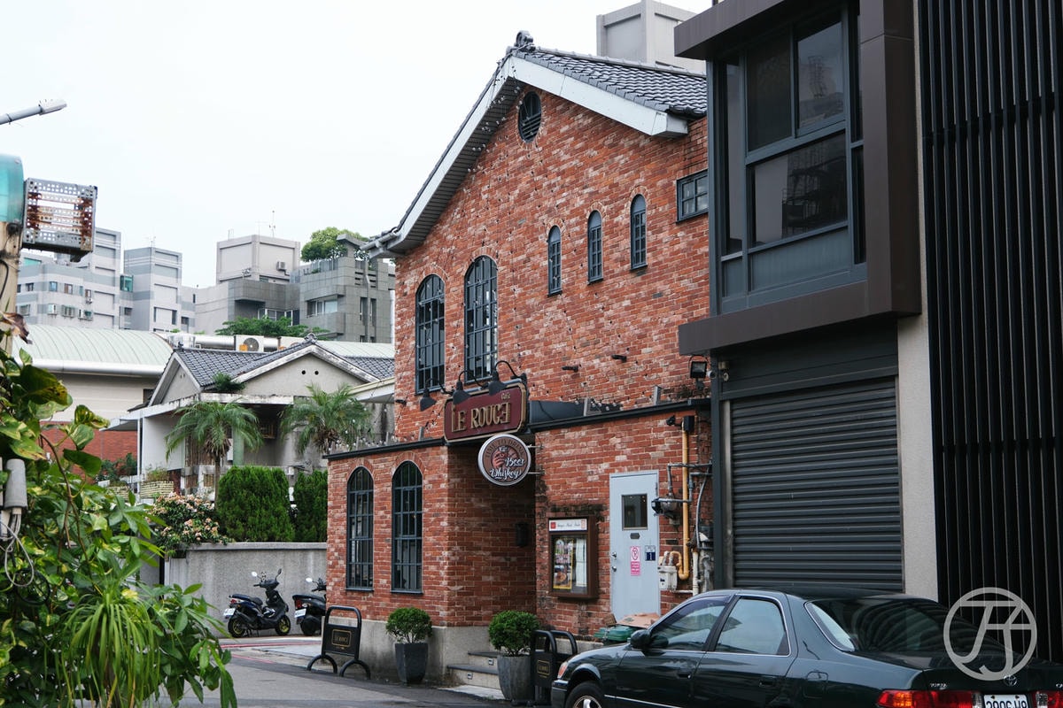 台中西區美式餐廳,紅盒子 Le Rouge Kitchen & Bar,揉合經典與創意的台中美式料理美味 - 第8張圖 台中美式餐廳 紅盒子 Le Rouge Kitchen & Bar