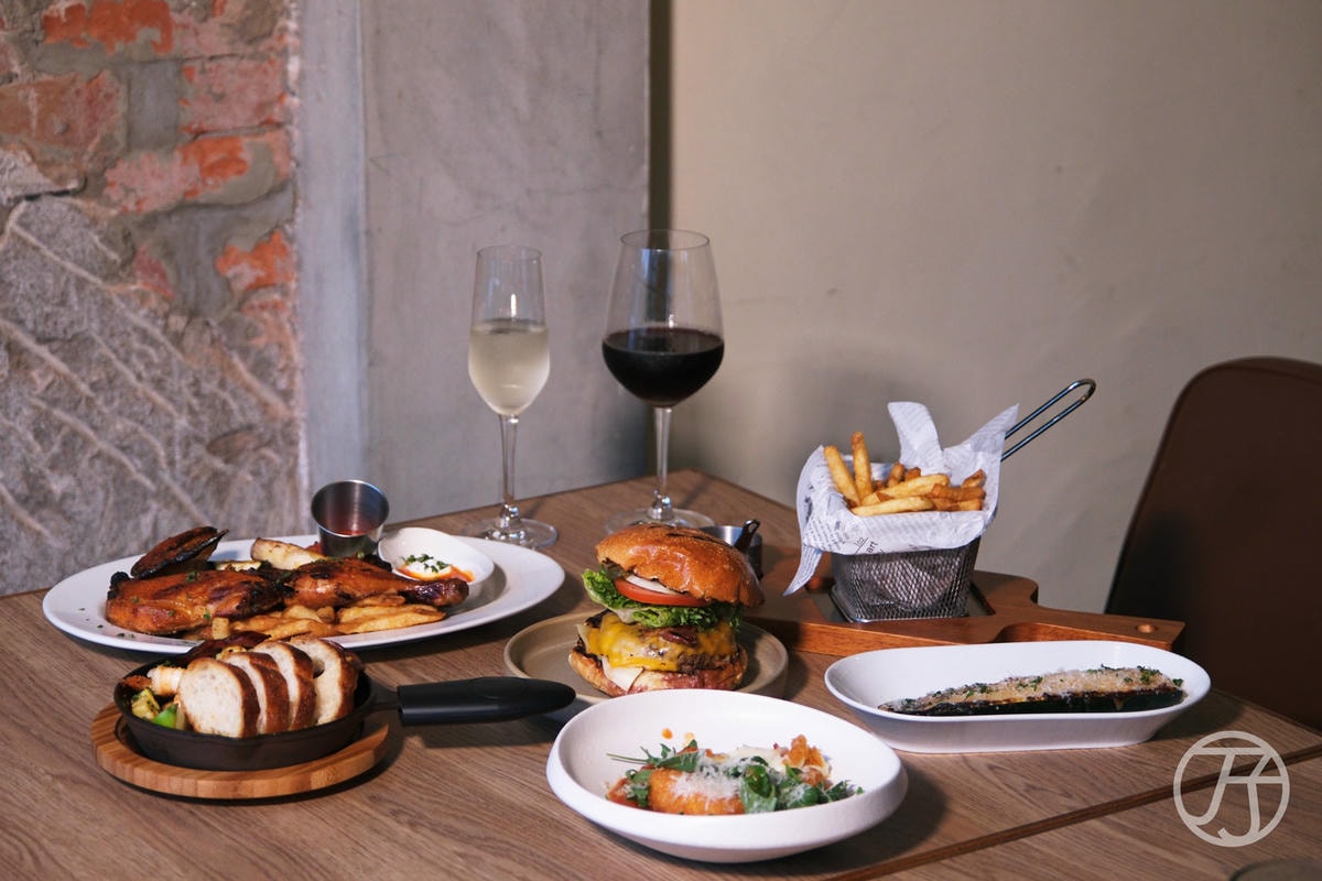 台中美式餐廳 紅盒子 Le Rouge Kitchen & Bar