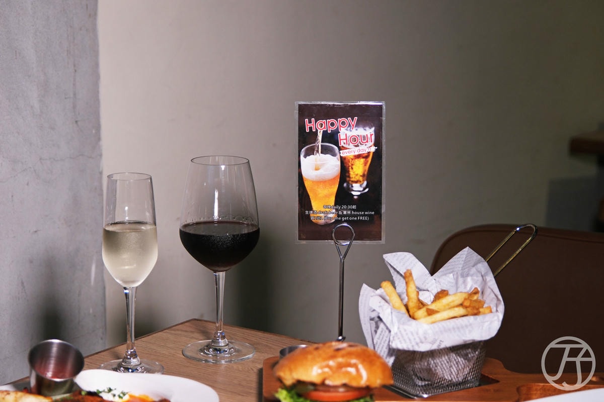 台中美式餐廳 紅盒子