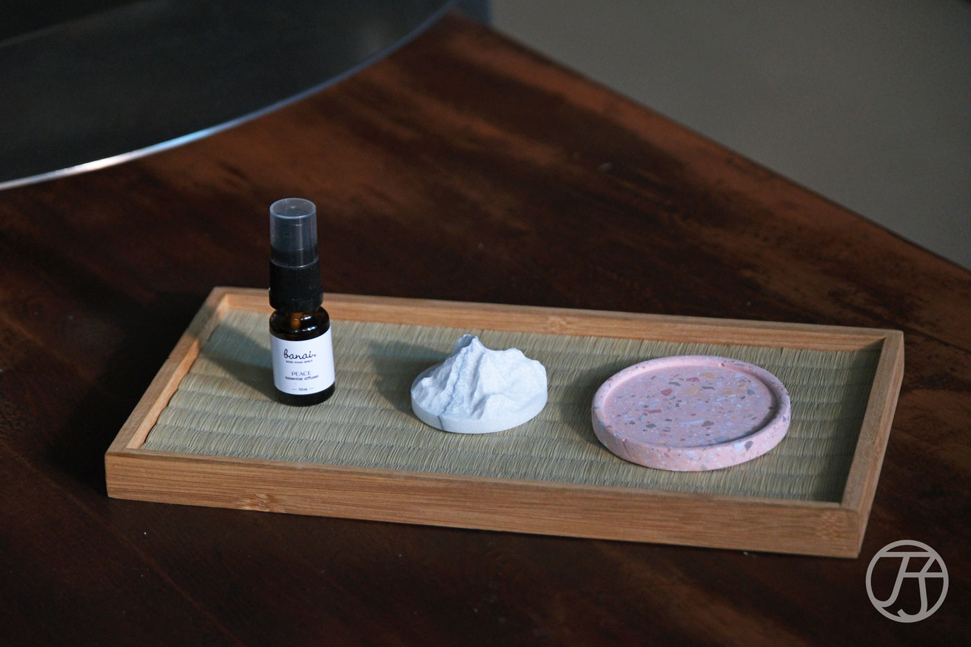 花蓮設計品牌推薦,Bian Jiao 邊邊角角,選用花蓮天然石材與再生石泥製作,山形擴香座打造你的生活儀式感 - 第8張圖