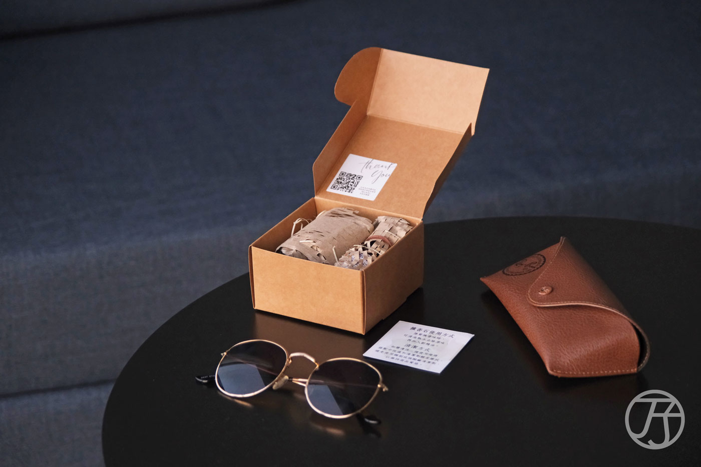 花蓮設計品牌推薦,Bian Jiao 邊邊角角,選用花蓮天然石材與再生石泥製作,山形擴香座打造你的生活儀式感 - 第11張圖 花蓮設計品牌Bian Jiao 邊邊角角