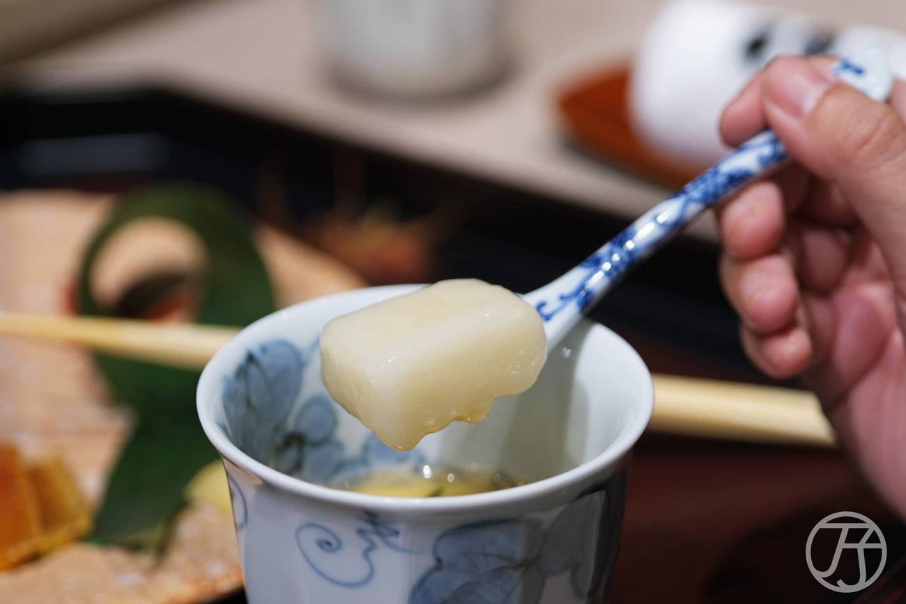 船艙せんしつ 台中懷石料理 甲魚金羽蒸