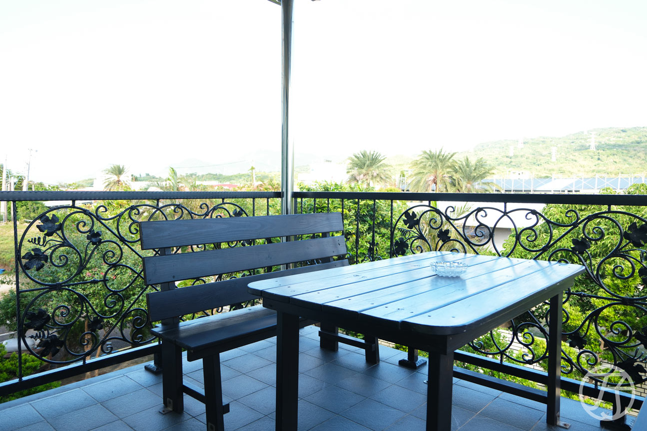 恆春住宿推薦，天水月民宿開箱心得，房間寬敞還有游泳池與烤肉區，恆春商圈開車只要五分鐘