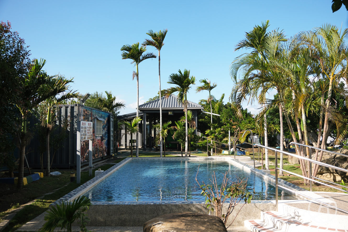 恆春住宿推薦，天水月民宿開箱心得，房間寬敞還有游泳池與烤肉區，恆春商圈開車只要五分鐘