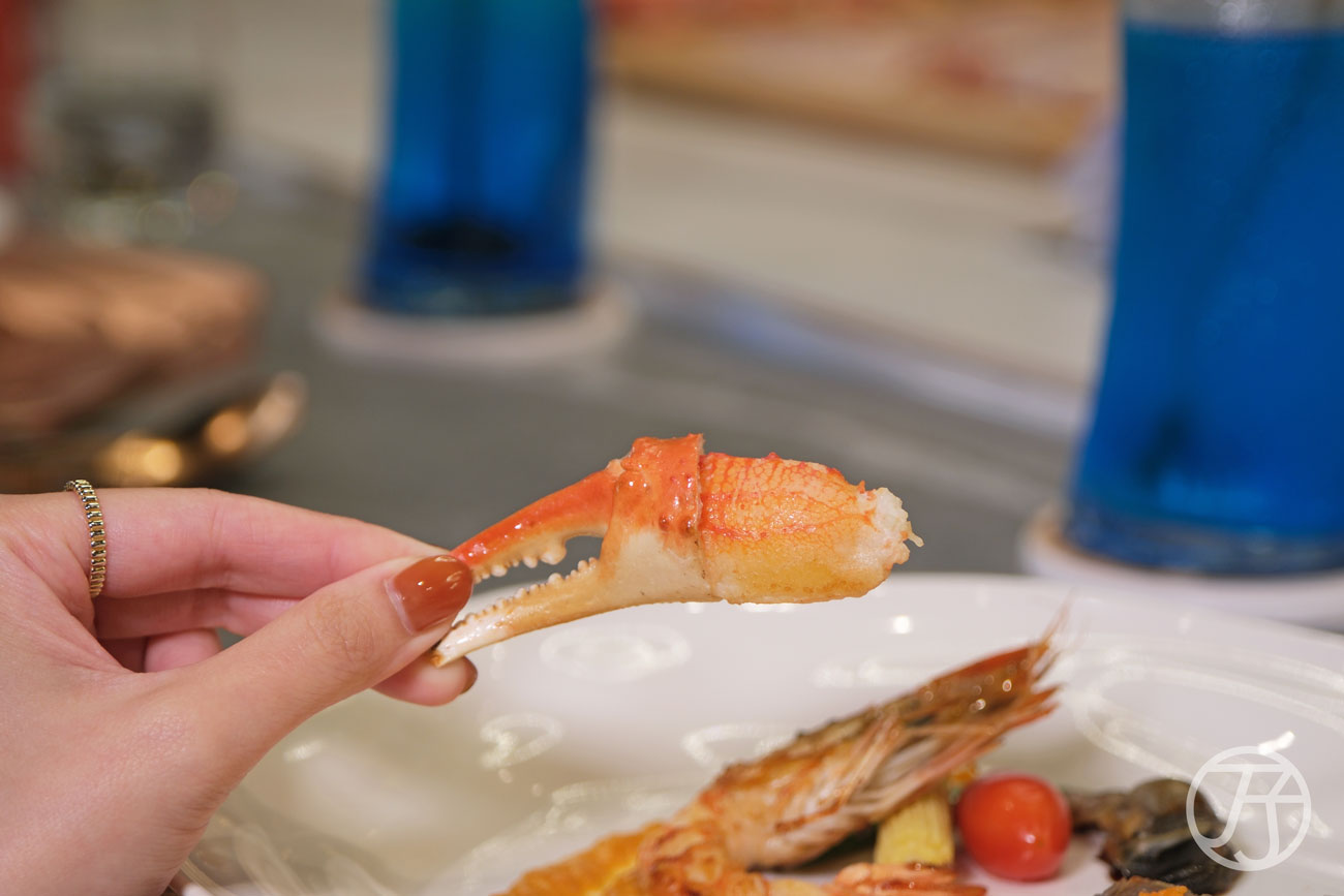 台灣唯一頂級鐵板燒界五度獲選「全台十大頂級鐵板燒」殊榮,台北來的高CP值無菜單鐵板燒,高貴不貴,2,000有找,小資族大享受,高雄明水然大立店開箱 - 第50張圖 高雄無菜單鐵板燒料理 明水然大立店海鮮拼盤