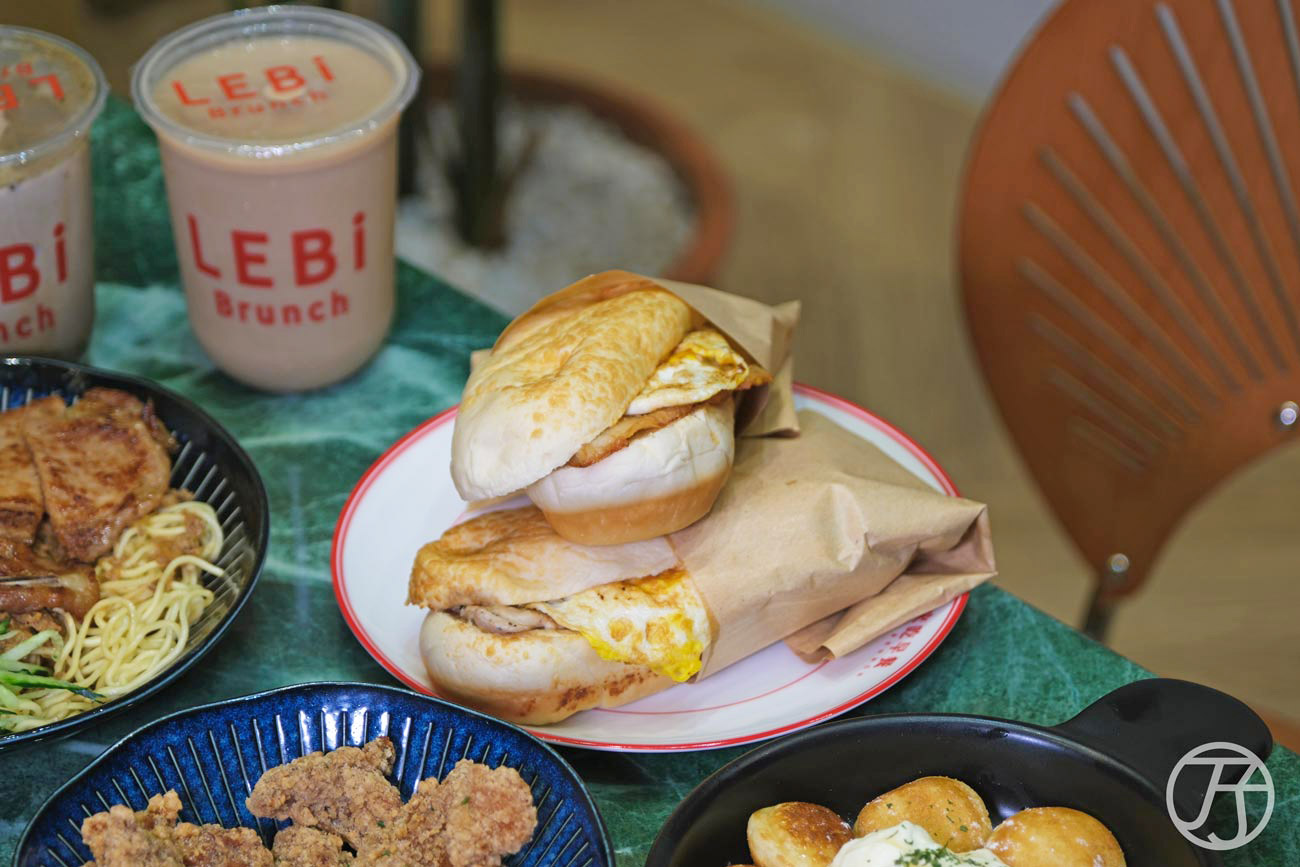 來吃早餐 LEBi Brunch 中央店花生里肌肉蛋軟法 香煎嫩雞胸肉蛋軟法