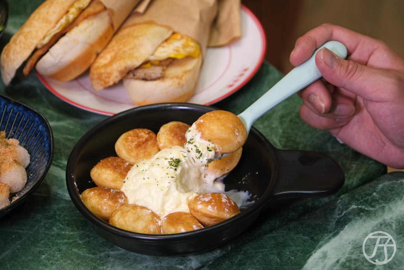 來吃早餐 LEBi Brunch 中央店 荷蘭小鬆餅