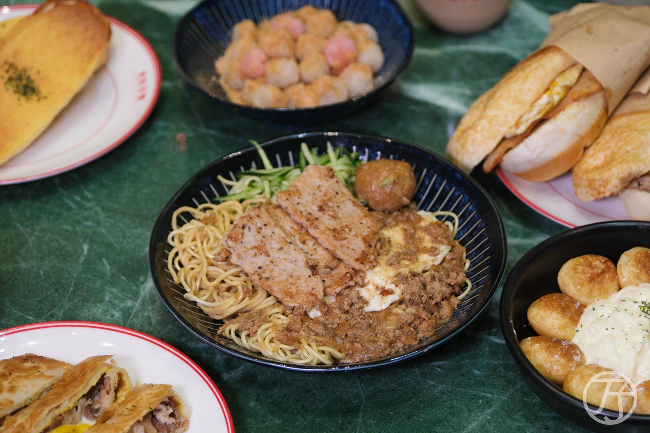 來吃早餐 LEBi Brunch 中央店 招牌炒麵