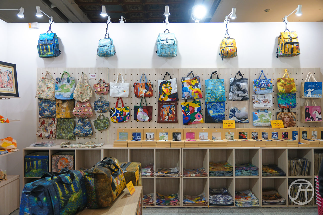 「永恆畢卡索」光影藝術展：藝術、繆思與知己