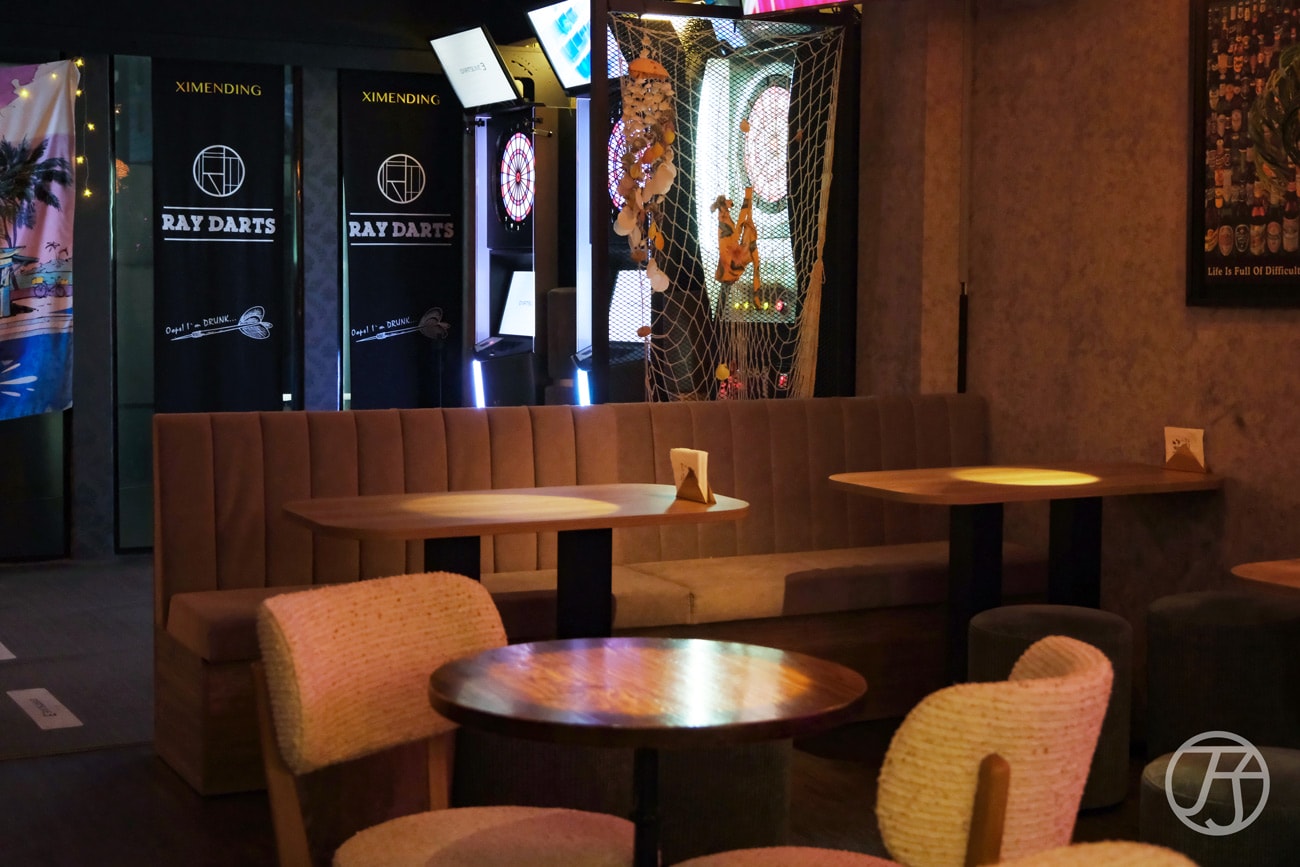 台北西門酒吧推薦RayDarts.Taipei bar店面環境