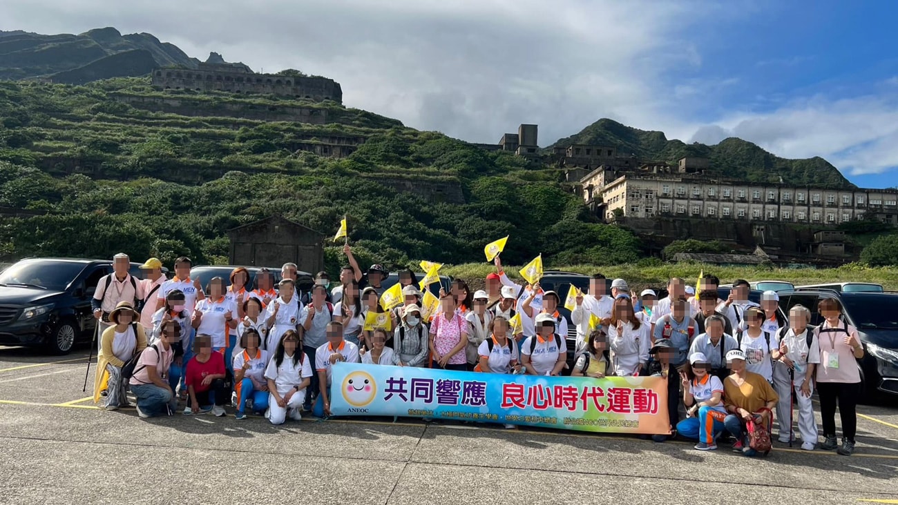 台灣包車旅遊推薦，安舒達包車旅遊租賃