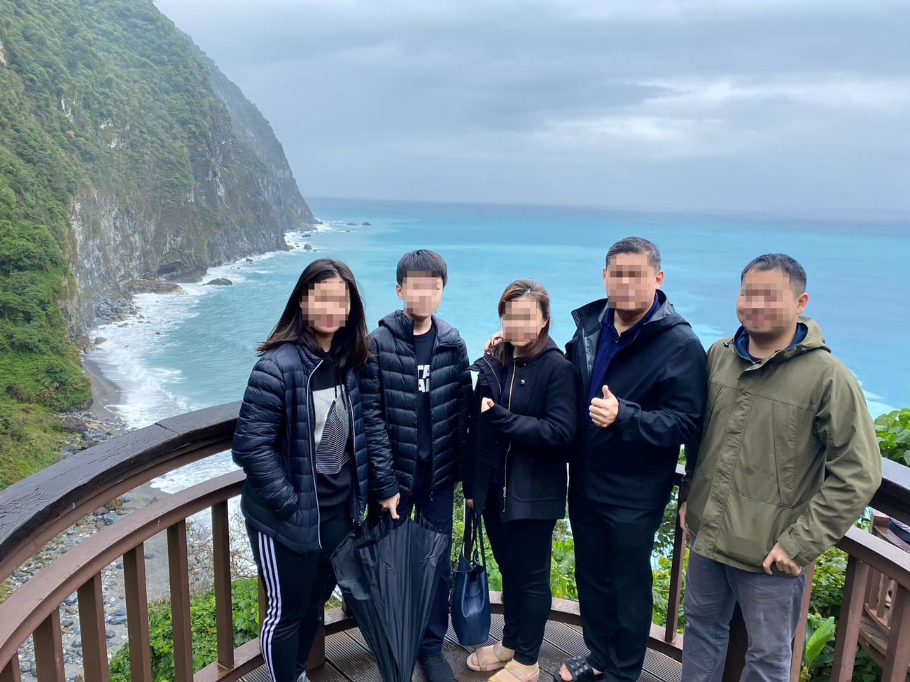 台灣包車旅遊推薦，安舒達包車旅遊租賃