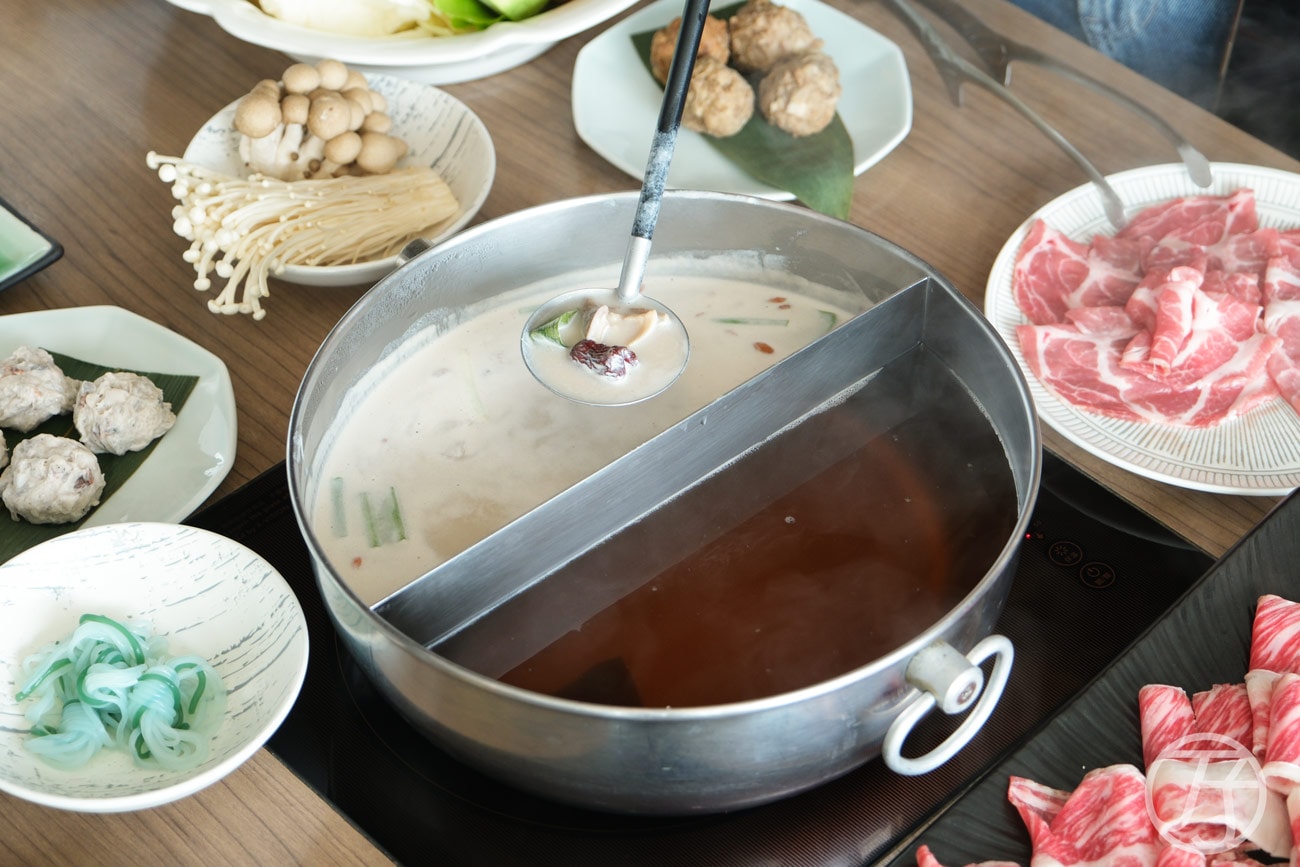 高雄福華大飯店,Smile One 精緻涮涮鍋全新升級登場!新推出涮涮鍋吃到飽方案只要680元,還享30樓無敵景觀 - 第25張圖 高雄福華大飯店 Smile One 精緻涮涮鍋古月溫雞湯
