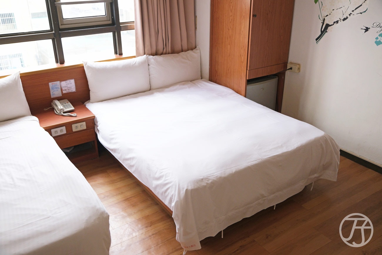 高雄火車站住宿推薦,麗晴商旅,千元有找高雄平價商旅,鄰近高雄火車站與六合夜市 - 第22張圖 高雄火車站住宿推薦,麗晴商旅,千元有找高雄平價商旅,鄰近高雄火車站與六合夜市