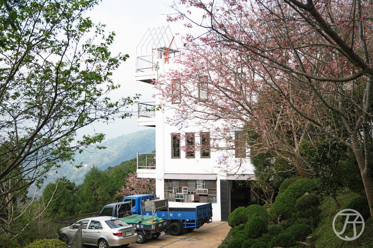 苗栗公館民宿草山境