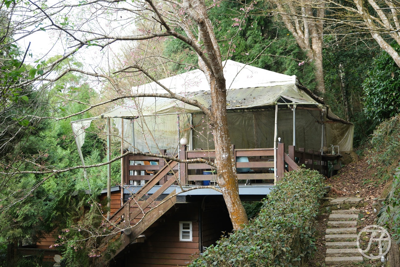 苗栗公館民宿草山境烤肉空間