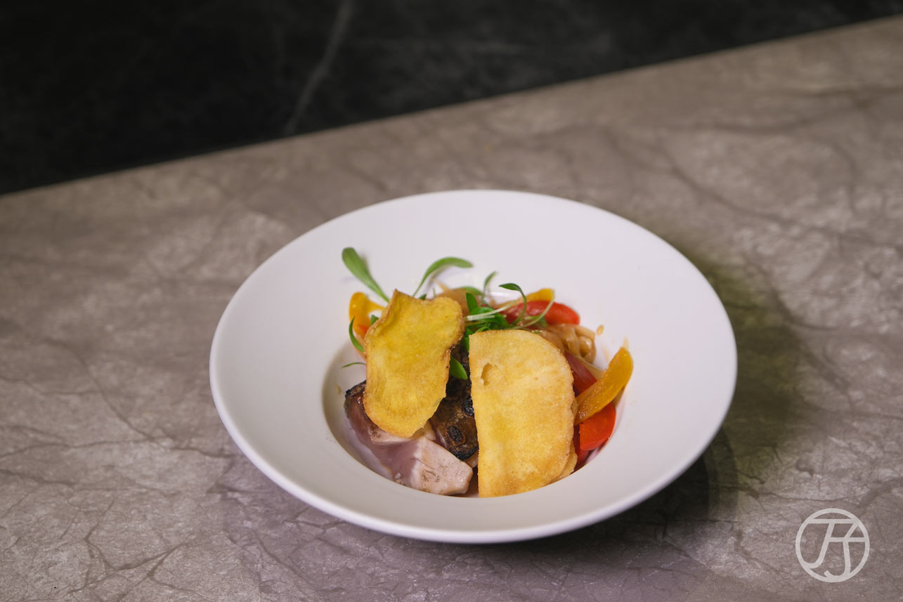台中西屯區美食「跃.YueFire直火小料理(躍)」:板前炭火料理饗宴,台中約會餐廳開箱 - 第21張圖 台中西屯區美食「跃.YueFire直火小料理」脆皮鰤魚南蠻漬