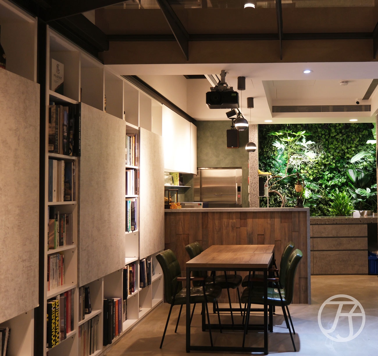 台北南洋餐酒館推薦「迪宅南洋餐酒 DEE JAI BISTRO」用餐空間